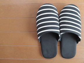 長時間のフライトや旅行先でも使えるCAおすすめの便利シューズ