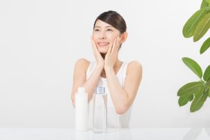CA流 保湿を意識した機内での美容対策