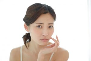 季節の変わり目に起こりがちな肌荒れを未然に防ぐ! CA流美容法のご紹介
