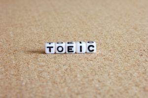 キャビンアテンダントになるには、TOEICはどのぐらいの点数が必要?