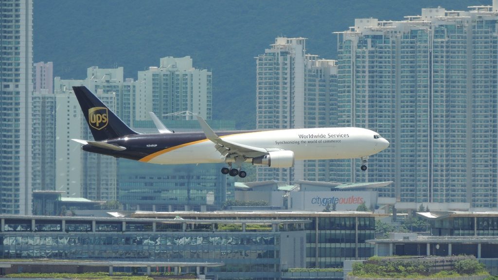 キャビンアテンダントとして海外の航空会社で働くために知っておきたいポイント 客室乗務員 キャビンアテンダント Ca になりたい人のためのお役立ち情報サイト Ca Style