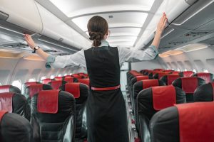 新型コロナウイルス感染拡大で医療サポートも。客室乗務員が受ける救急救命訓練とは?